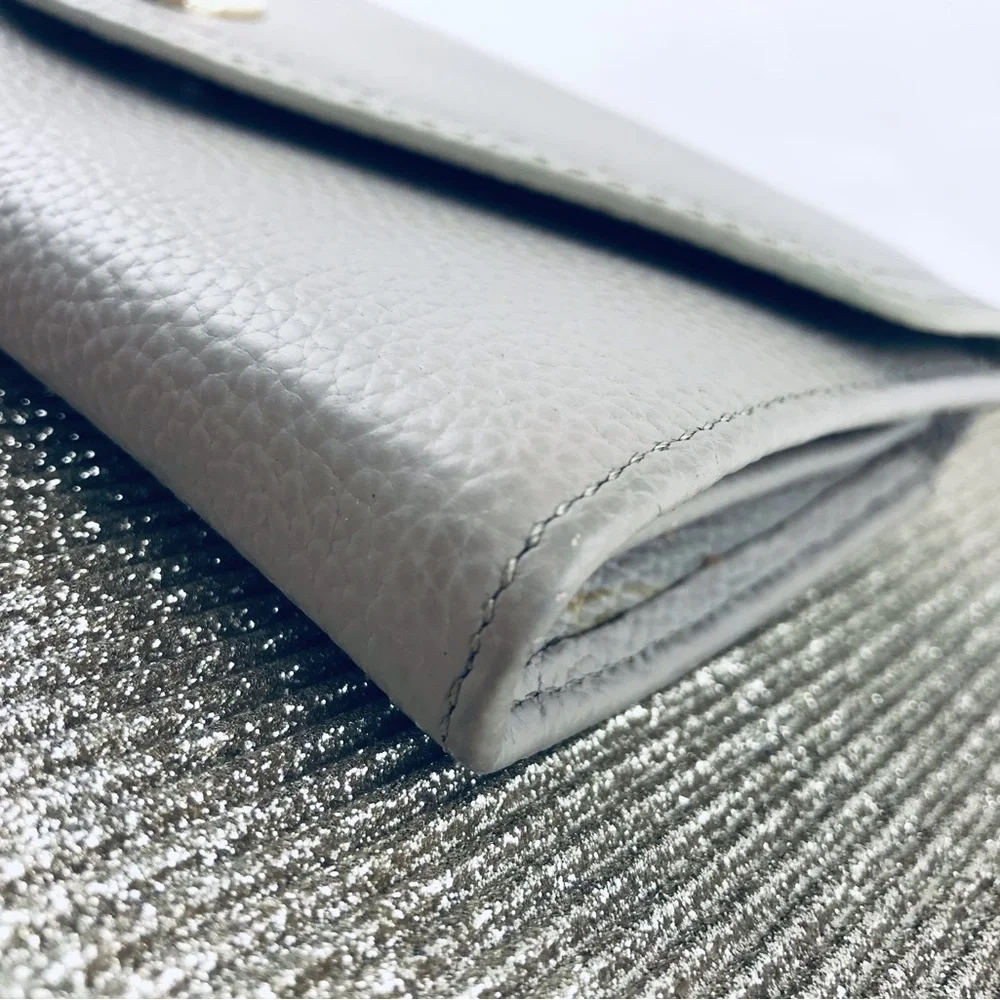 Ora Delphine- Taupe Color Wallet - Picture 3 of 13